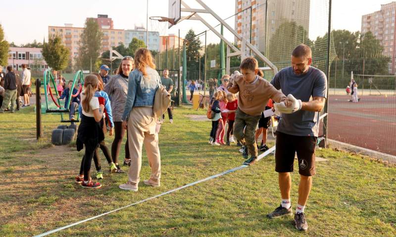 sportování pod lampou 24